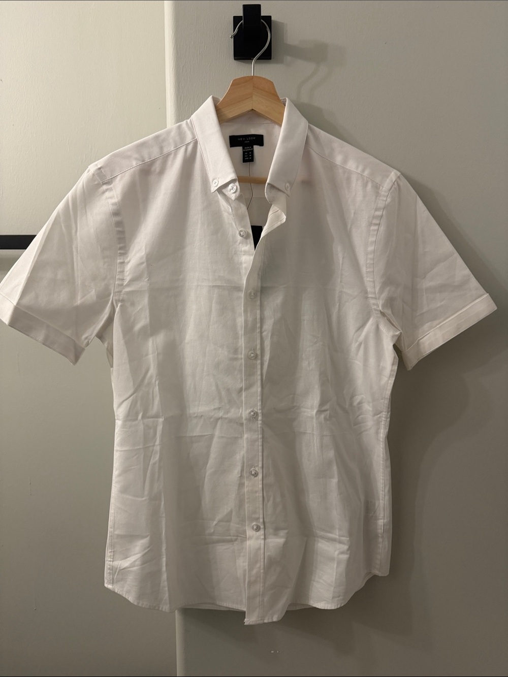 New Look White Short-Sleeve Button-Down Shirt